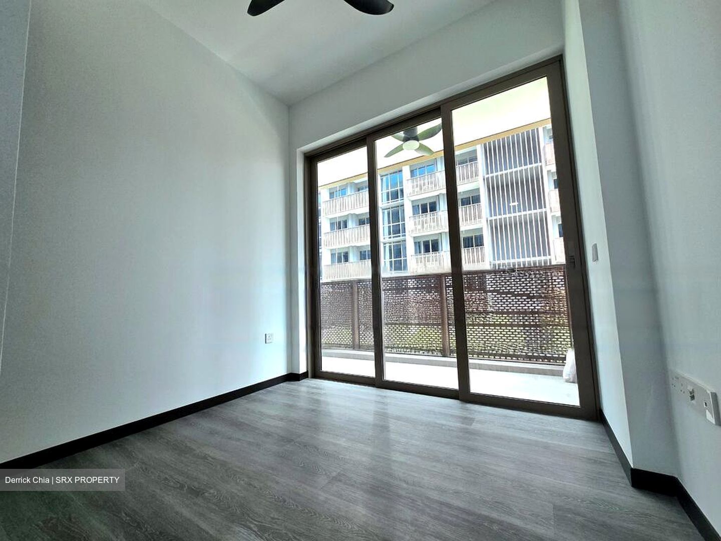 Pasir Ris Drive 8 (D18), Condominium #464434691
